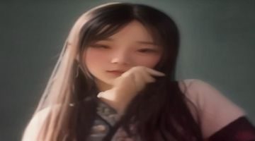 情侣在电影院观看爱情电影的温馨场景，男女爱情视频影视类内容观看体验，暗光氛围感强
